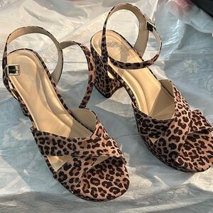 Kenneth Cole Reaction Leopard Heel Sandals – Women’s Size 12M – New With Tags